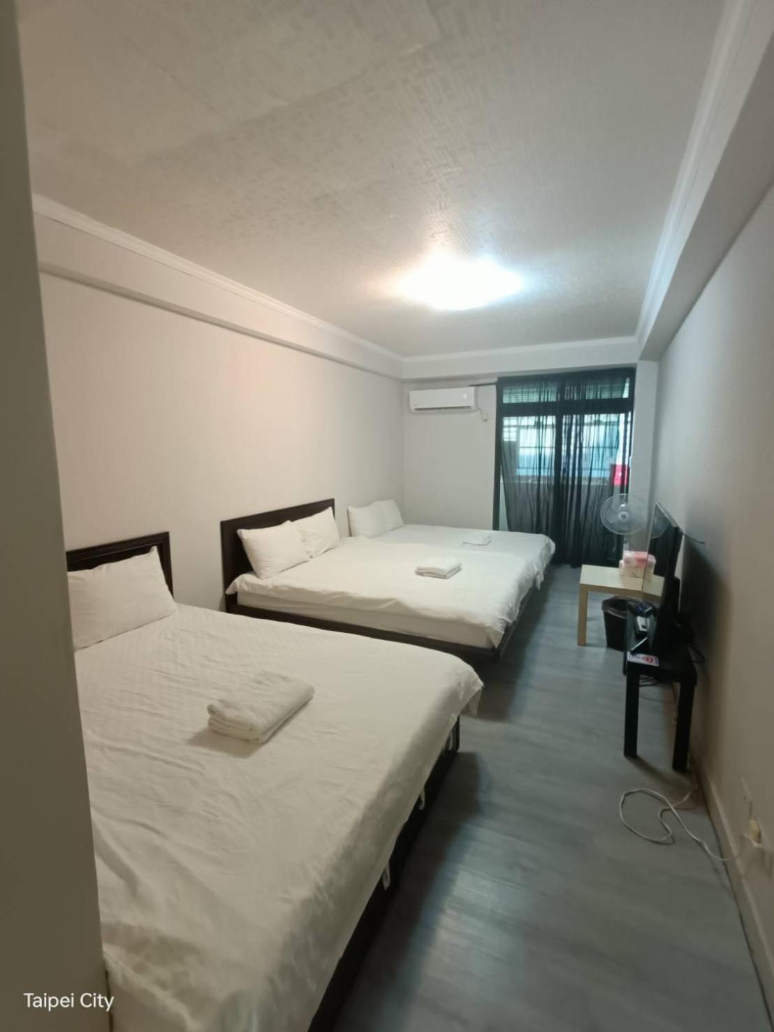 Apartamento Ximen Diary Taipéi Exterior foto